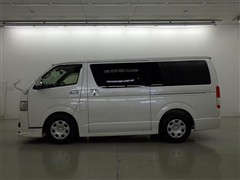 ハイエースV SーGL ダークP2