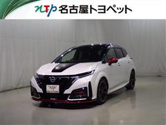 日産　ノートオーラ ニスモ