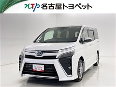 トヨタ　ヴォクシー HV ZS キラメキ3