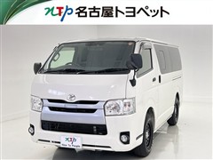 トヨタ ハイエースバン DX
