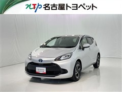 トヨタ　アクア X