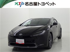 トヨタ　プリウス Z
