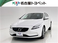 ボルボ V40 T3 モメンタム
