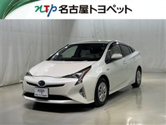 プリウス S セーフティプラス