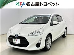 トヨタ　アクア S
