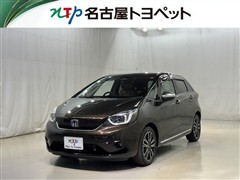 フィット e:HEV リュクス