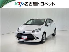 トヨタ　アクア G
