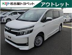 トヨタ　ヴォクシー ハイブリッド V