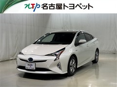 トヨタ プリウス A