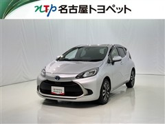 トヨタ　アクア G