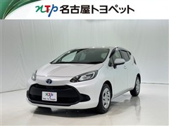 トヨタ アクア X