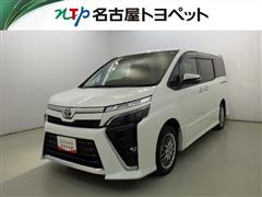 トヨタ　ヴォクシー HV ZS キラメキ3