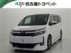 トヨタ ヴォクシー HV V