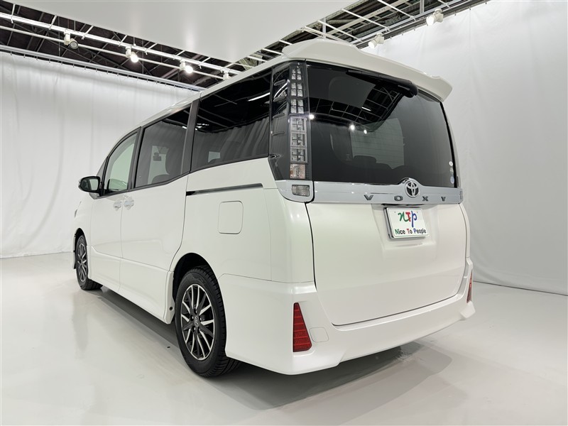 ヴォクシー ZS キラメキ2（1470114042099）の中古車 | トヨタ認定中古