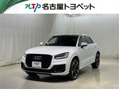 アウディ Q2 30 TFSI スポーツ