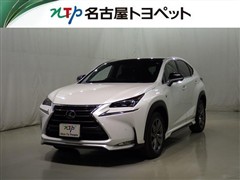 NX200t Fスポーツ