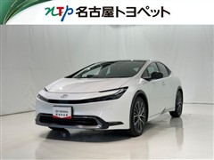 トヨタ　プリウス Z