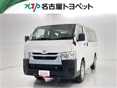 ハイエースV DX