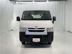 ハイエースV DX