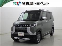 三菱 デリカミニ T プレミアム 4WD