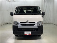 ハイエースV DX