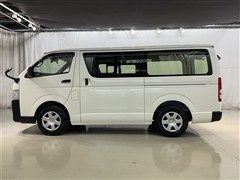 ハイエースV DX