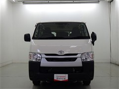 ハイエースV DX