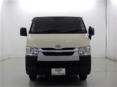 ハイエースV DX