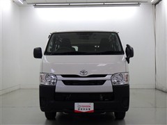 ハイエースV DX
