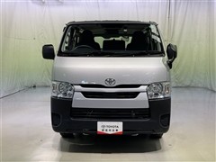 ハイエースV DX