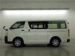 ハイエースV DX