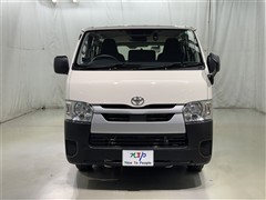 ハイエースV DX