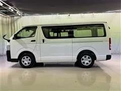 ハイエースV DX