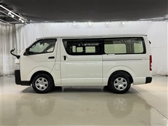 ハイエースV DX