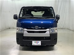 ハイエースV DX