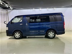 ハイエースV DX