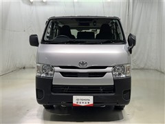 ハイエースV DX