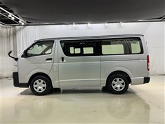 ハイエースV DX