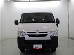 ハイエースV DX