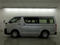 ハイエースV DX