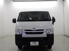 ハイエースV DX