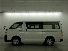 ハイエースV DX