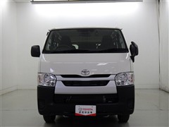 ハイエースV DX