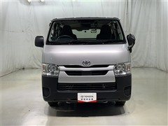 ハイエースV DX