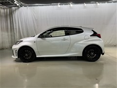 GRヤリス RZ