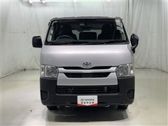 ハイエースV DX
