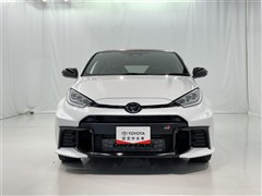 GRヤリス RZ ハイパフォーマンス