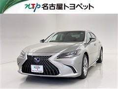 ES300h バージョンL