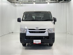 ハイエースV DX