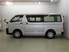 ハイエースV DX